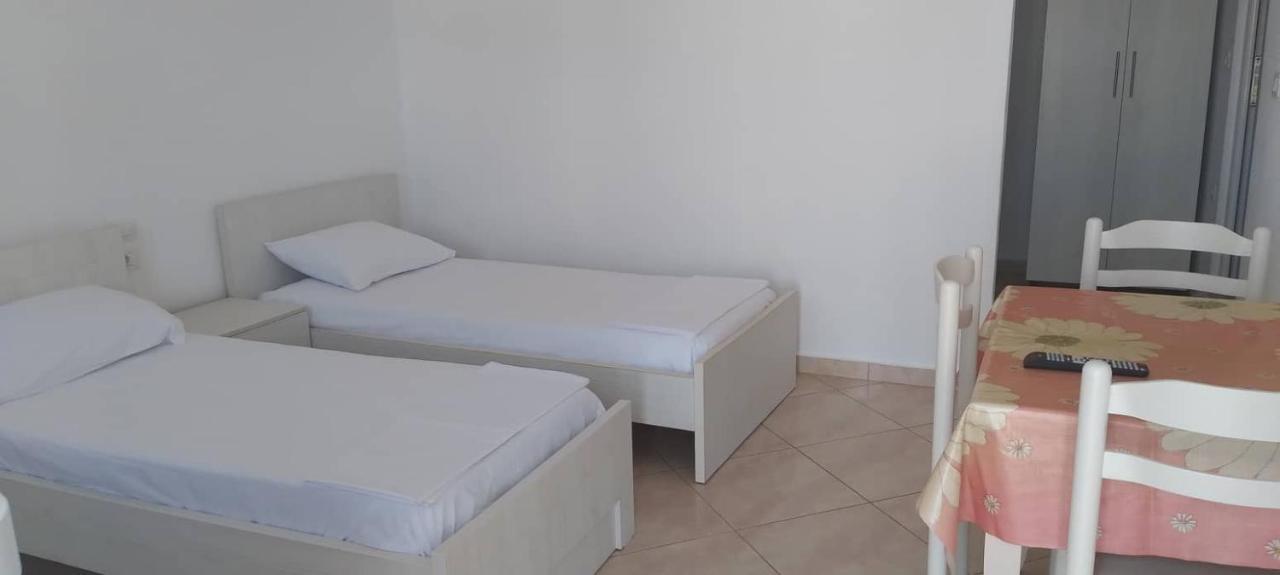 Stela Apartament *