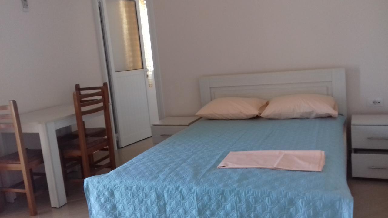 Stela Apartament *